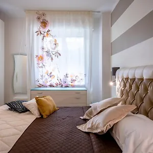  Appartamento Kalbia Or Renovated, Functional, Intimate And
